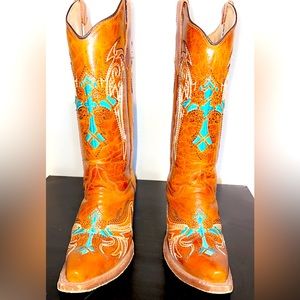 Turquoise Cross Design Cowboy Boots